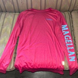 UV sun shirt, protects against the sun
